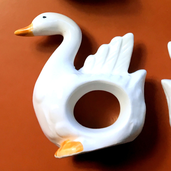 4 Vintage New Duck / Geese Napkin Ring Holders - Picture 3 of 6